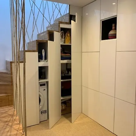 דירה Elegant Duplex Apt In A Trendy Neighborhood