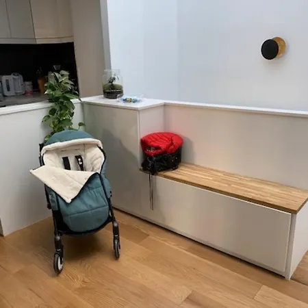 דירה Elegant Duplex Apt In A Trendy Neighborhood